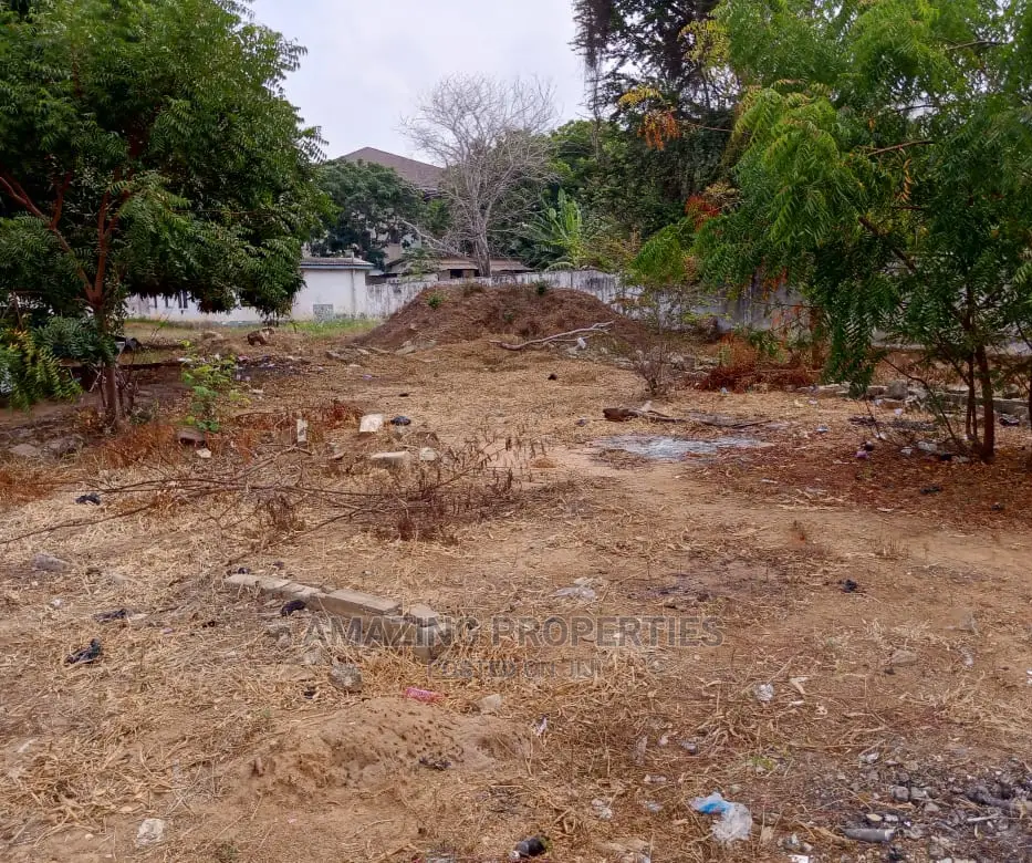 1.115 Acres of Land at Airport