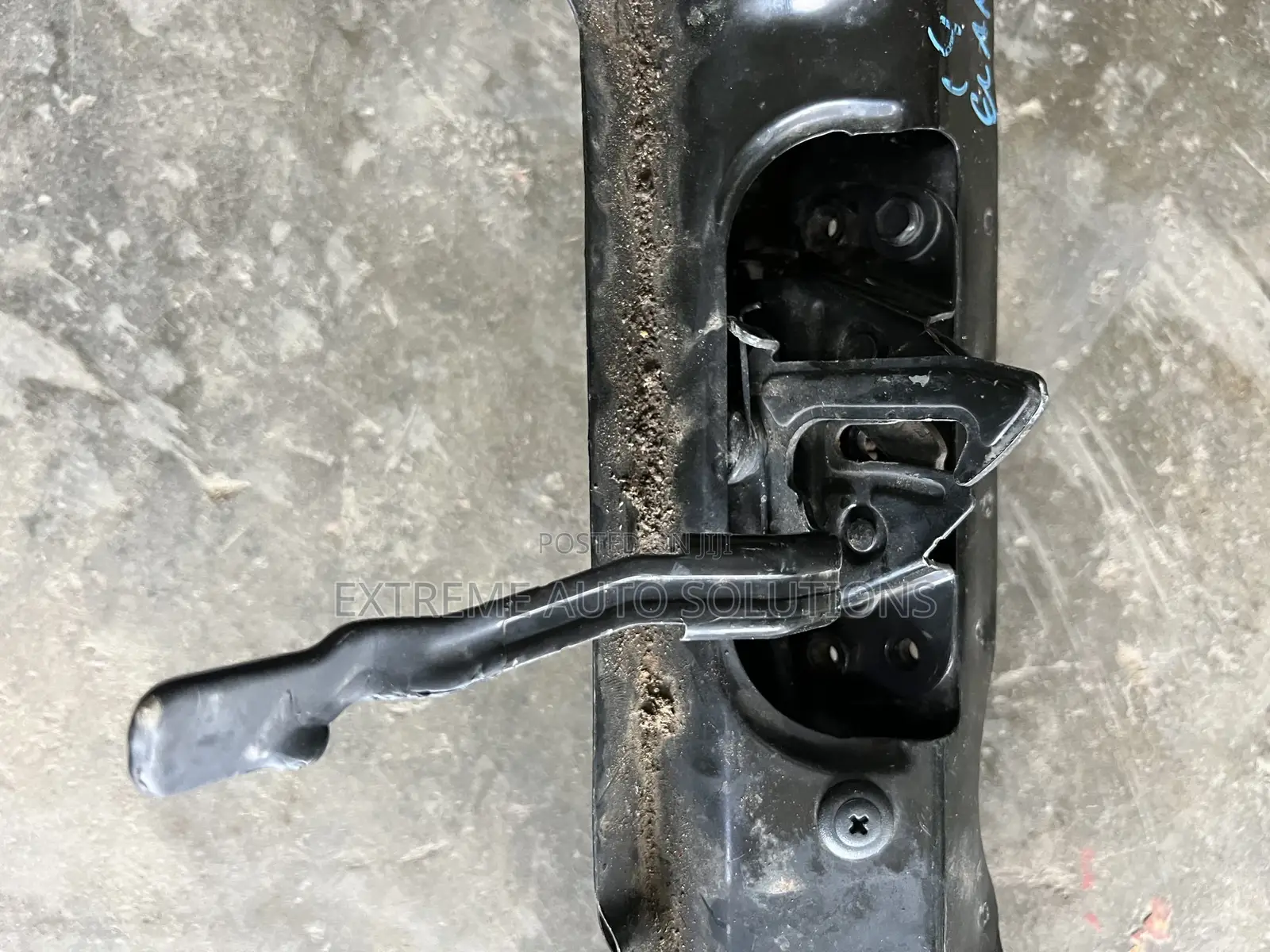 Hyundai Elantra 2012 Bonnet Lock