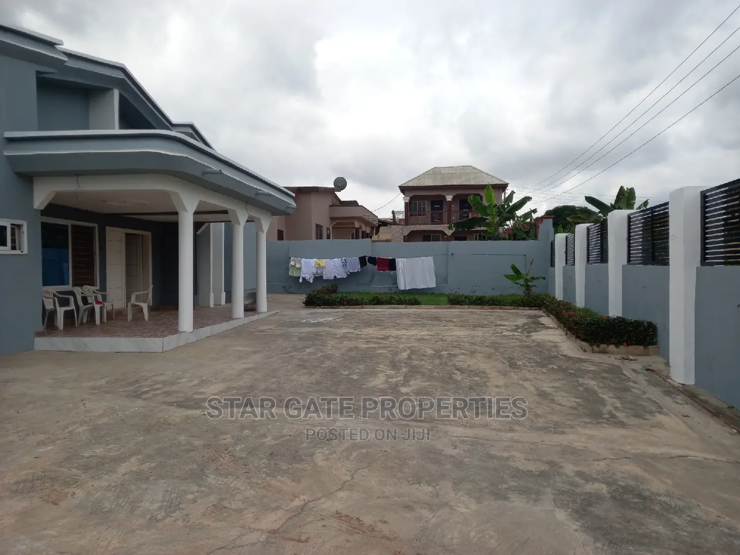 5bdrm House in Achiase, Near, Ejisu-Juaben Municipal for sale