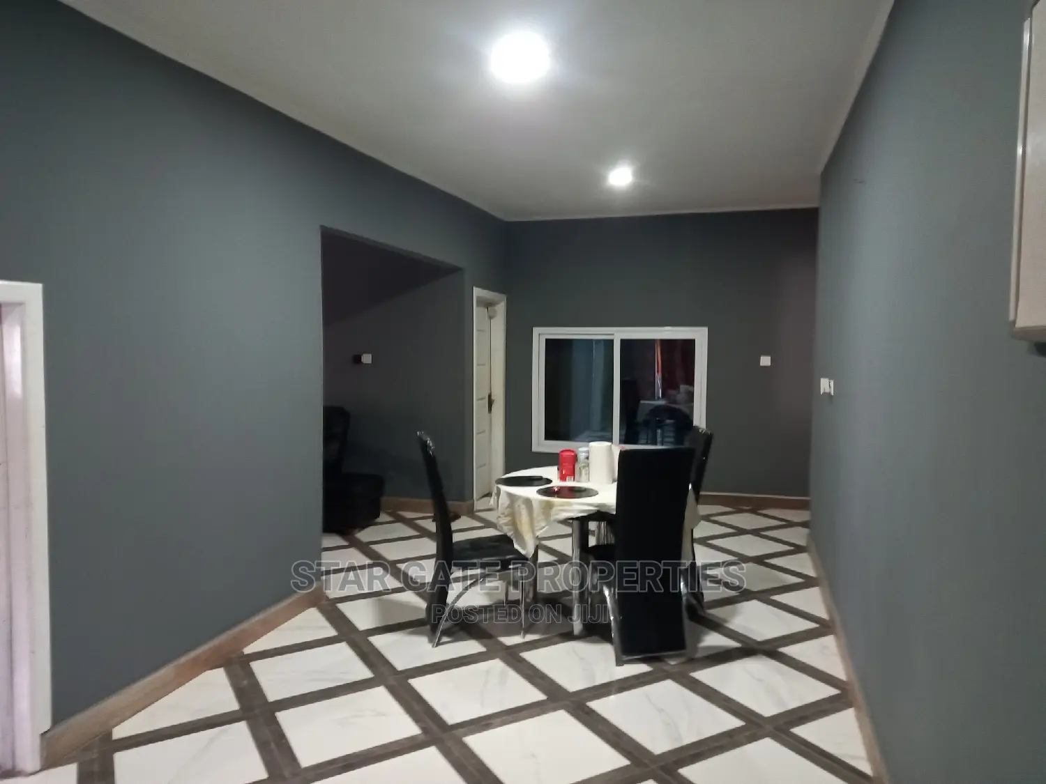 5bdrm House in Achiase, Near, Ejisu-Juaben Municipal for sale