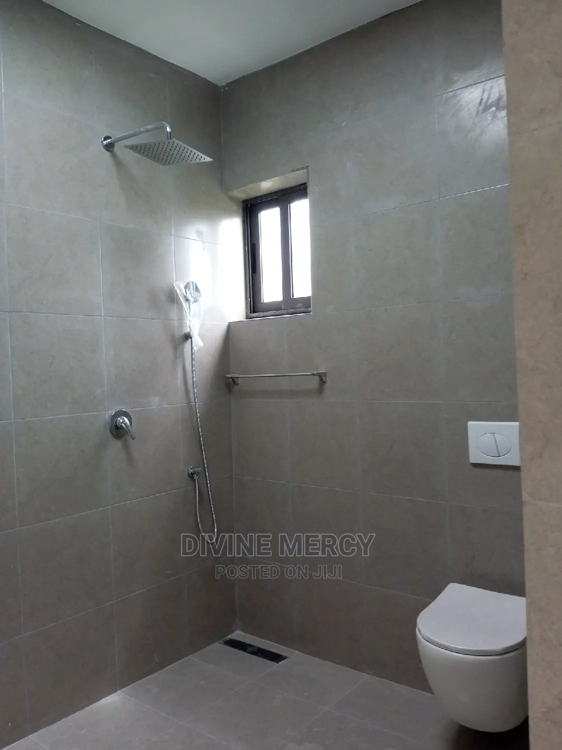 4bdrm Block of Flats in Kasoa Offankor for sale