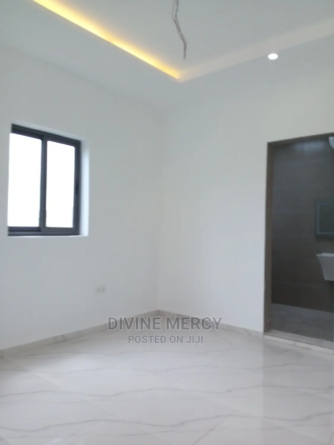 4bdrm Block of Flats in Kasoa for sale