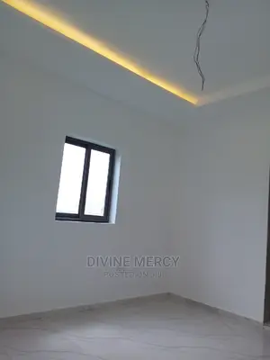 4bdrm Block of Flats in Kasoa for sale