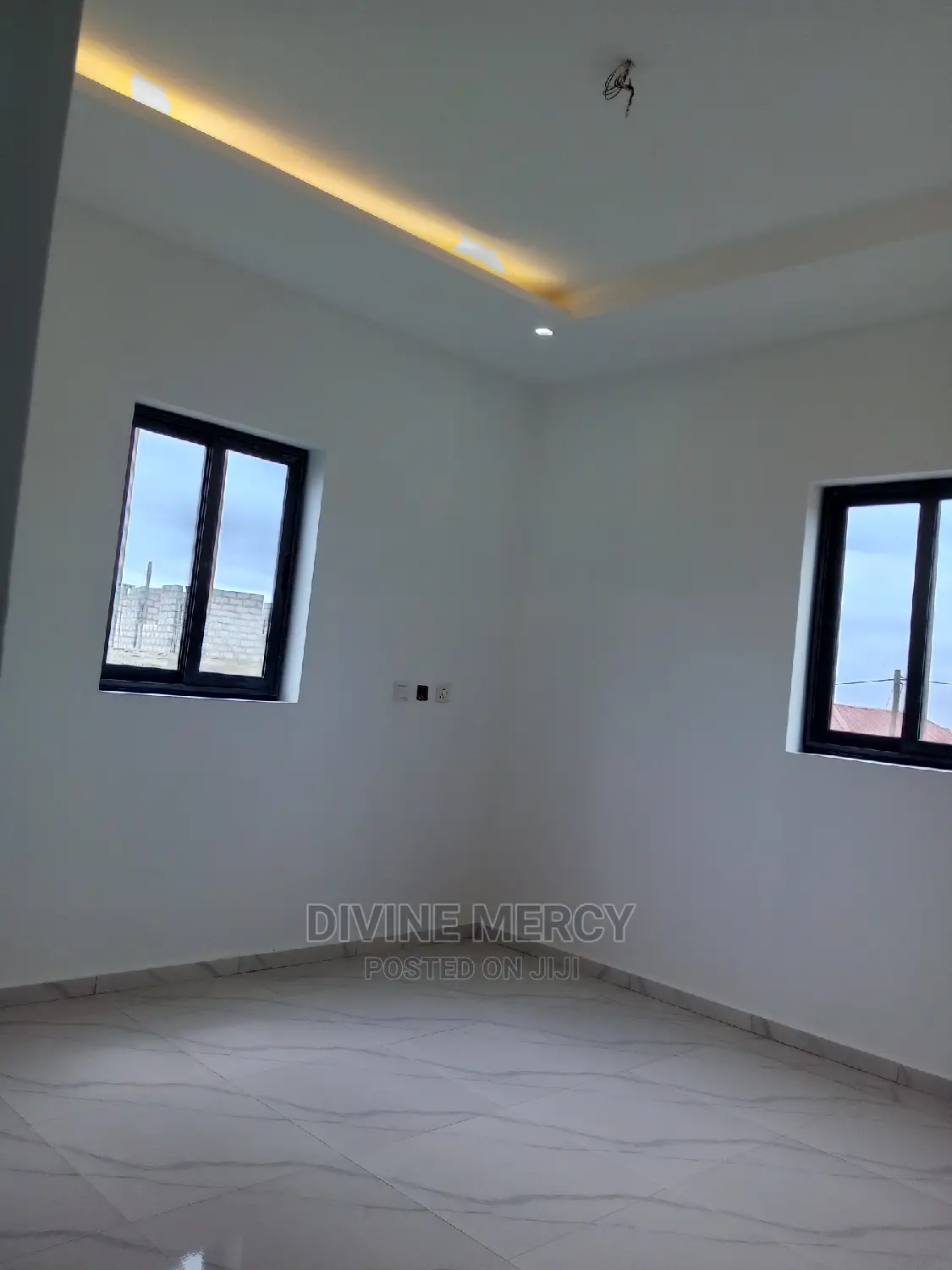 4bdrm Block of Flats in Kasoa for sale