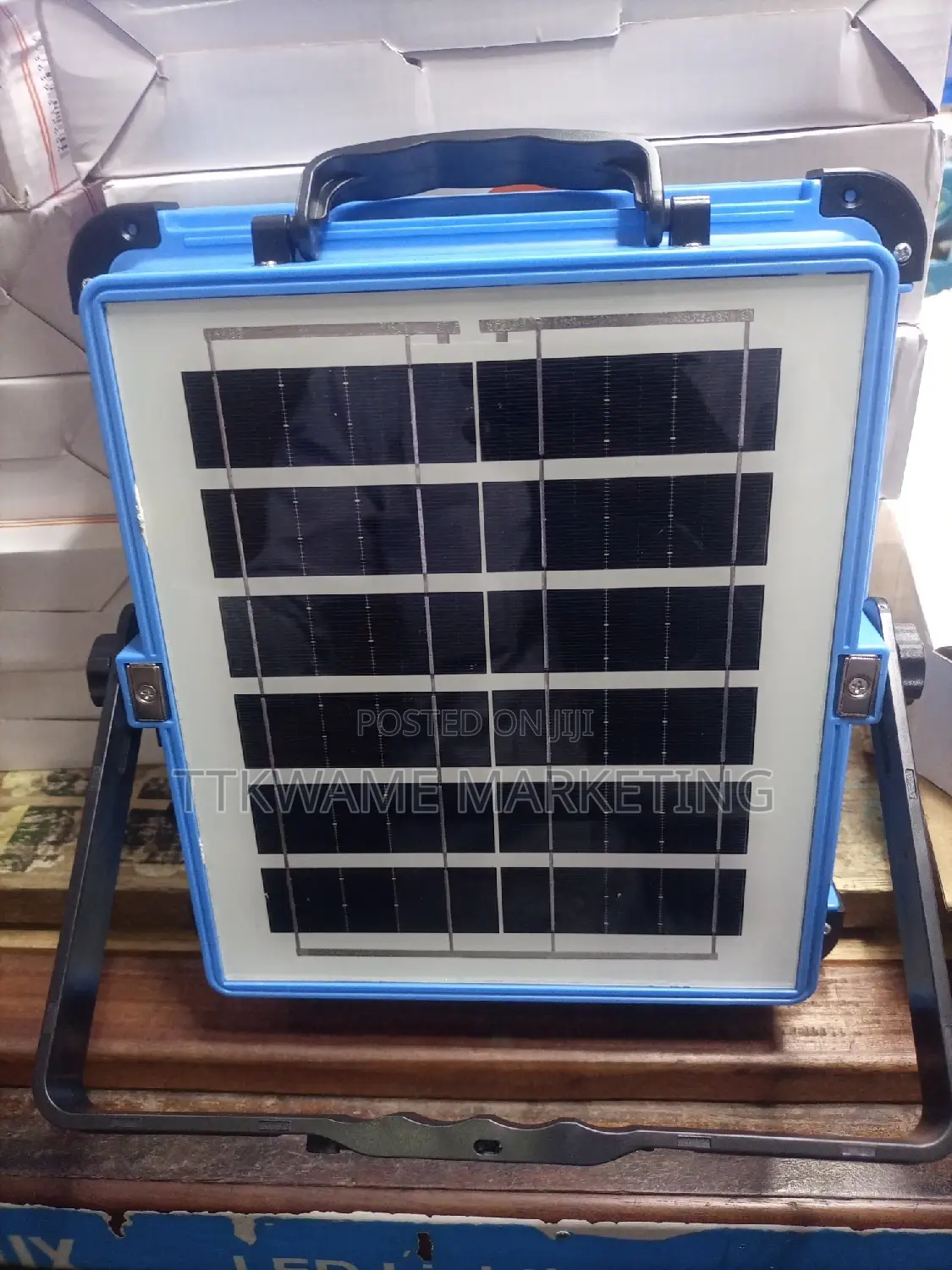 Rechargeable Multifunctional Floodlight