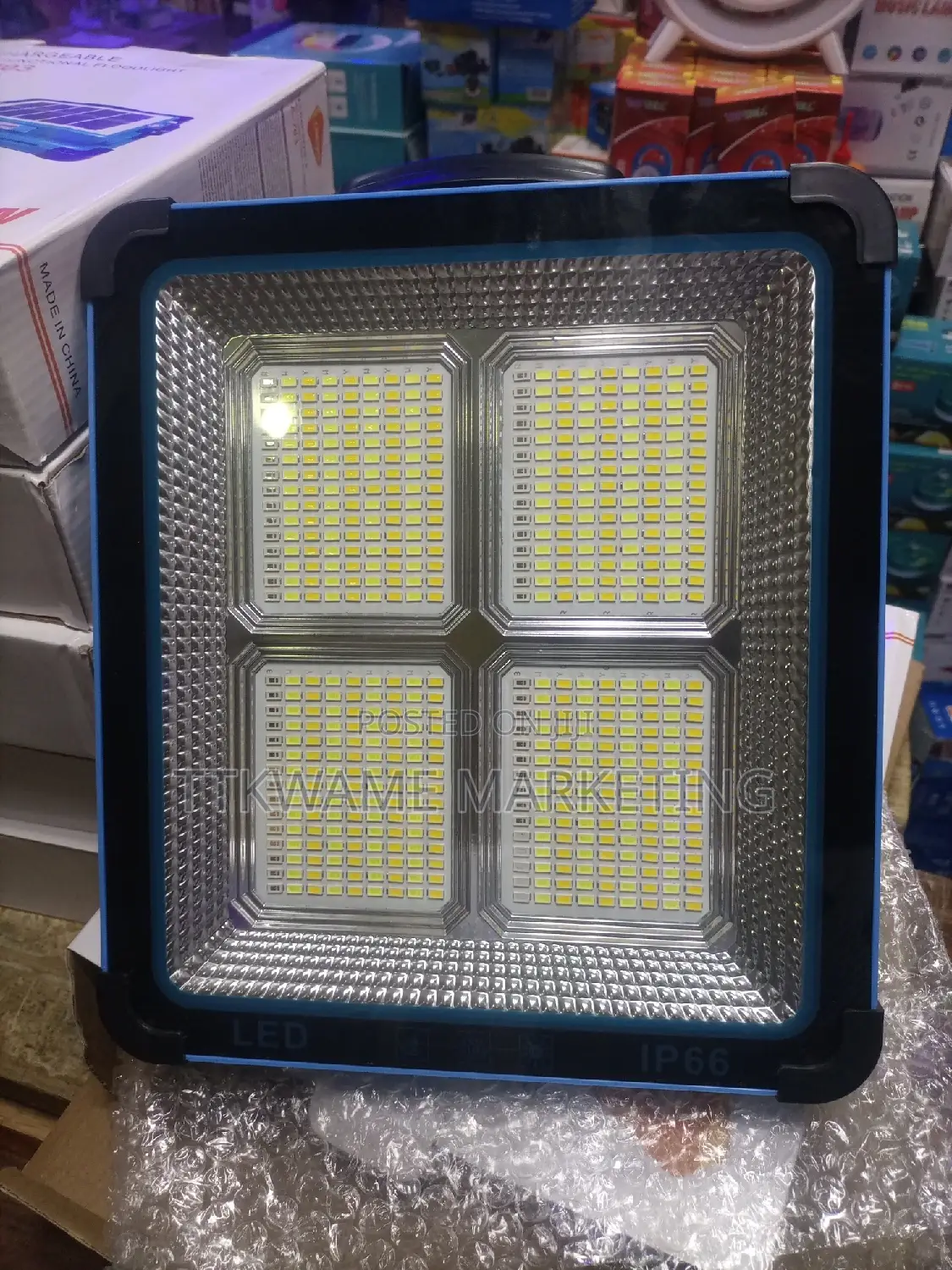 Rechargeable Multifunctional Floodlight