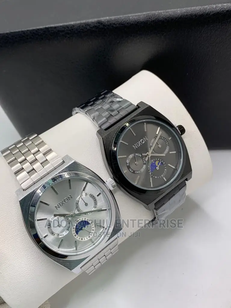 Anti-Fade Authentic Nixon Chain Watch