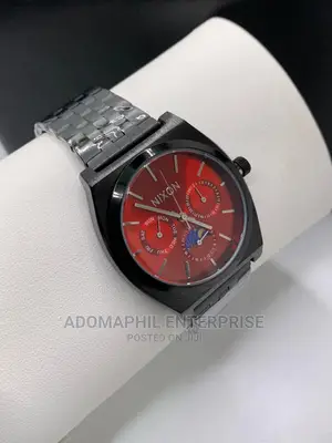 Anti-Fade Authentic Nixon Chain Watch