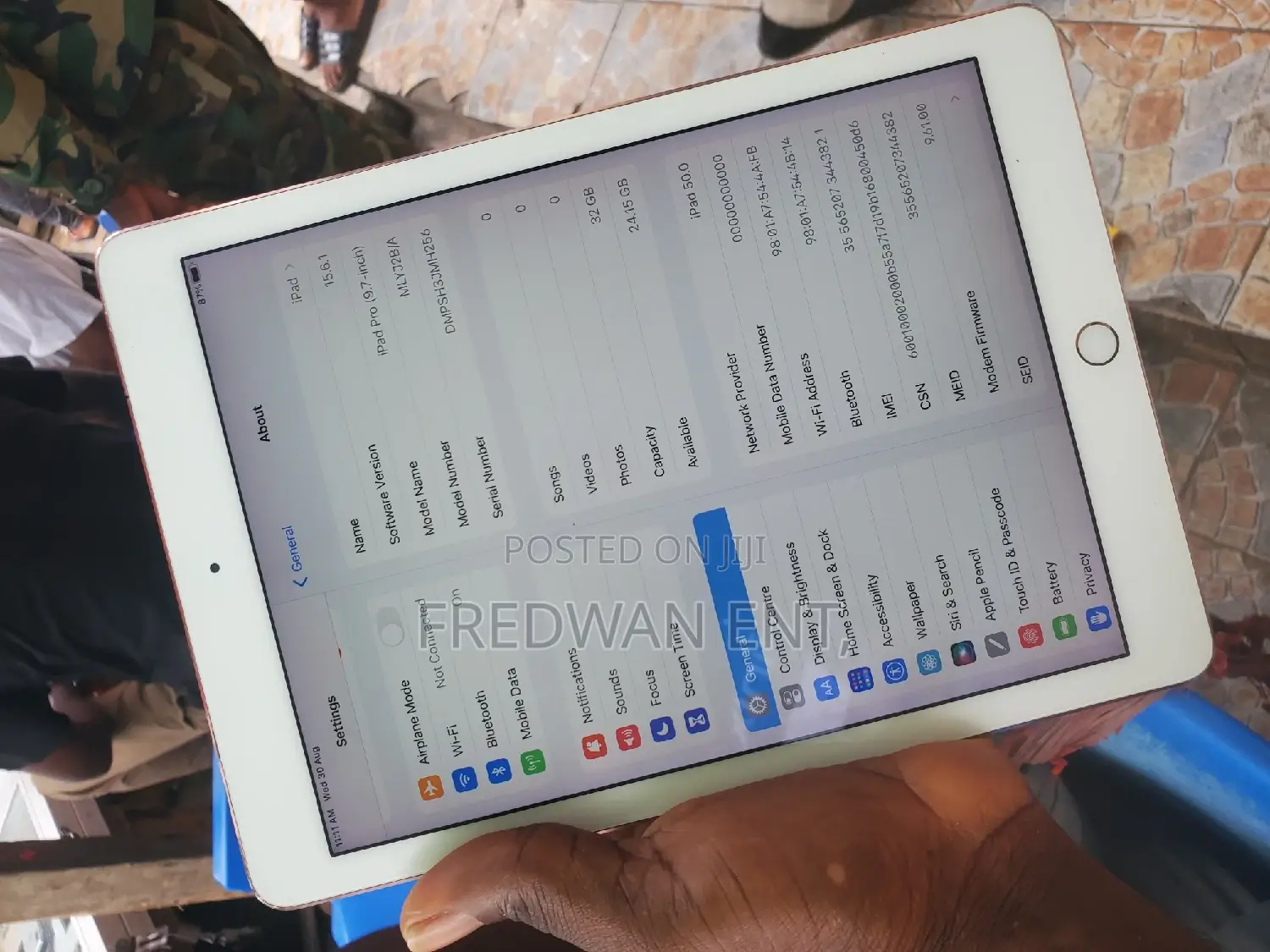 Apple iPad Pro 9.7 (2016) 32 GB Pink