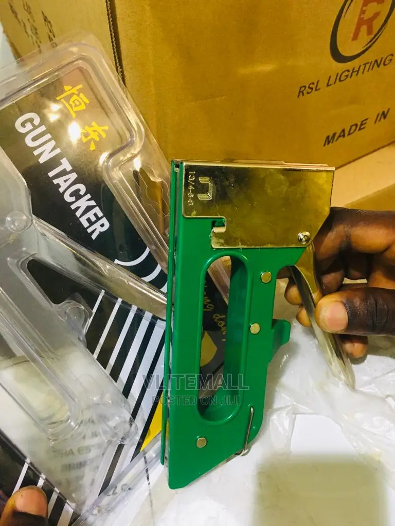 Staple Gun Tacker