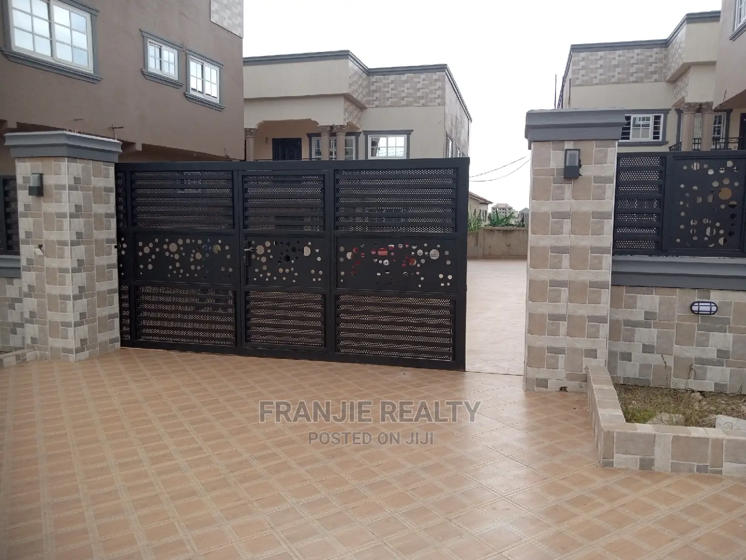 2bdrm Apartment in Weija for rent