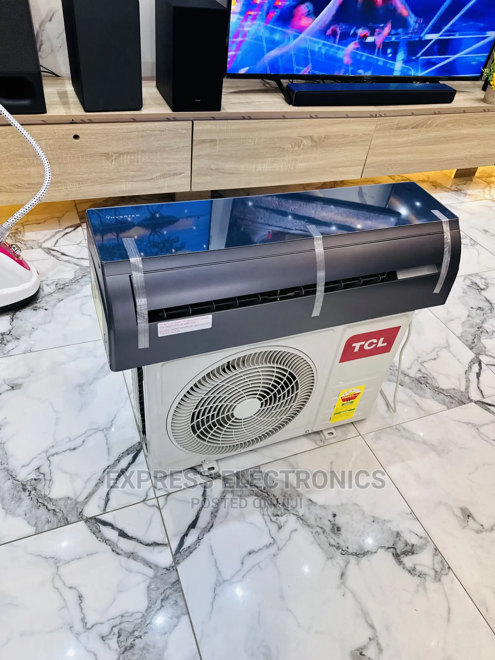 Stay Cool  With TCL-24CSA/XA821, 2.5 R410 INVERTER MIRROR