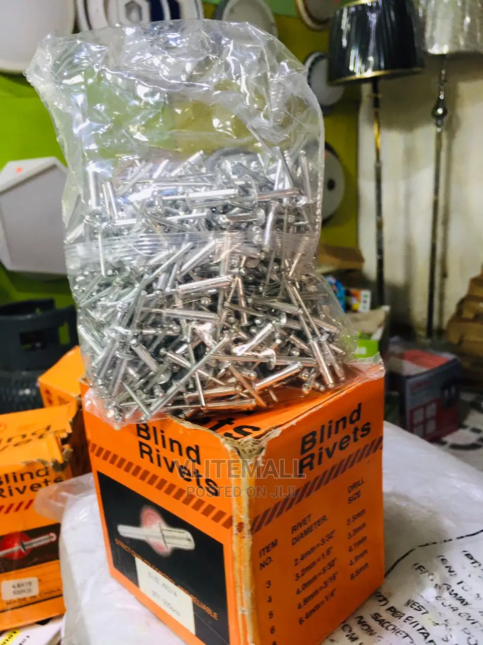 500pcs Aluminum Blind Rivets(4X3/4)