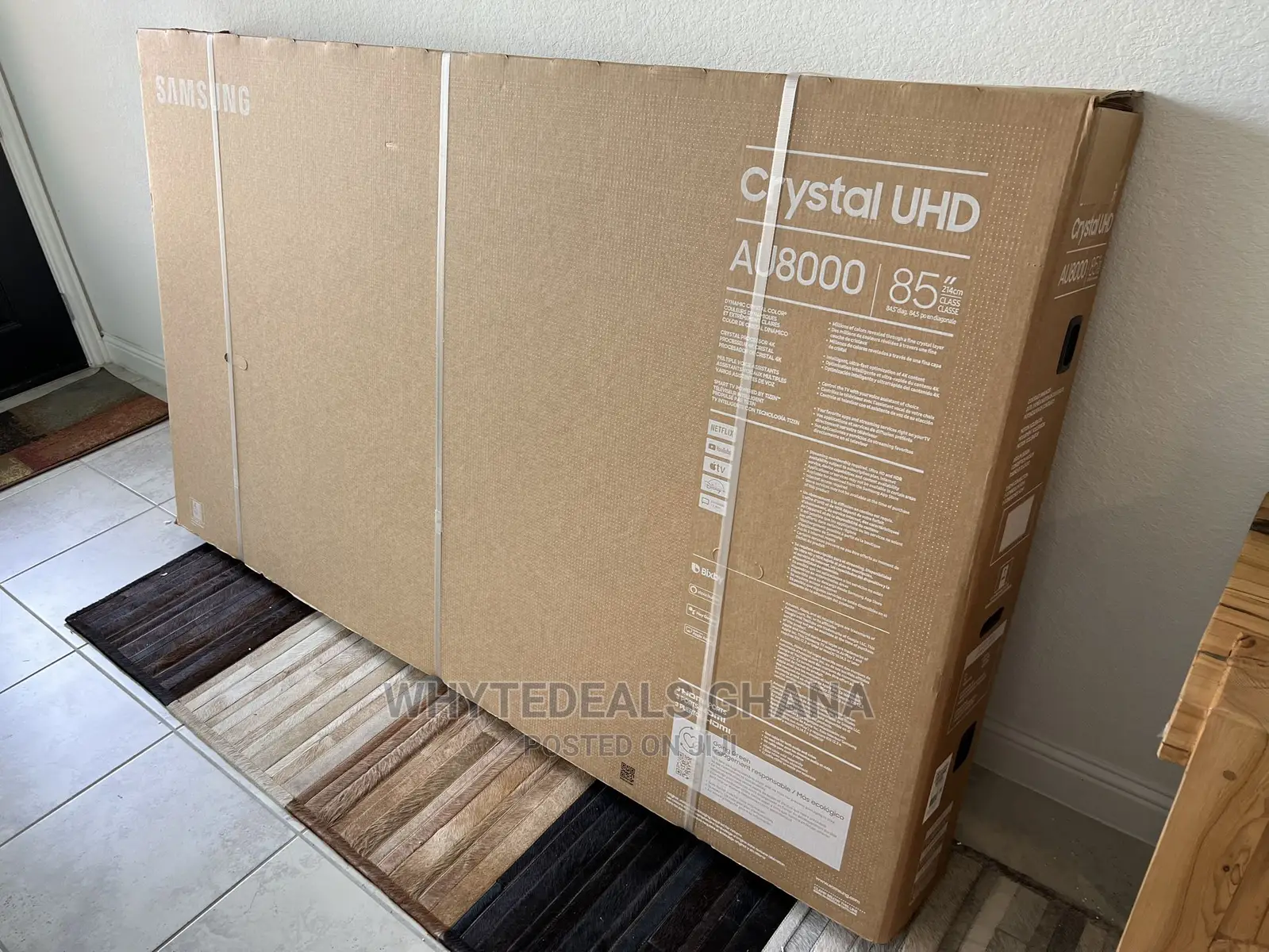 85'' Smart Crystal Uhd Samsung Au8000 HDR LED TV Ultra Slim