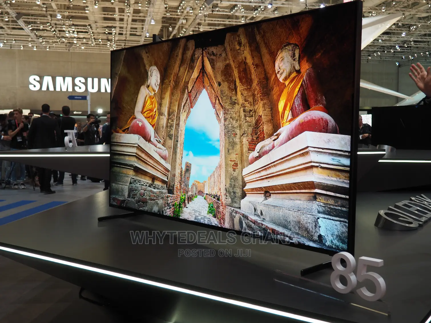 85'' Smart Crystal Uhd Samsung Au8000 HDR LED TV Ultra Slim