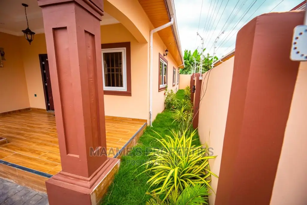3bdrm House in Maame’S Properties, Oyarifa for sale