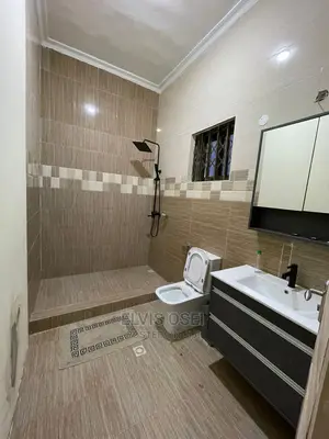 2bdrm Apartment in Palas Town, Awoshie for rent