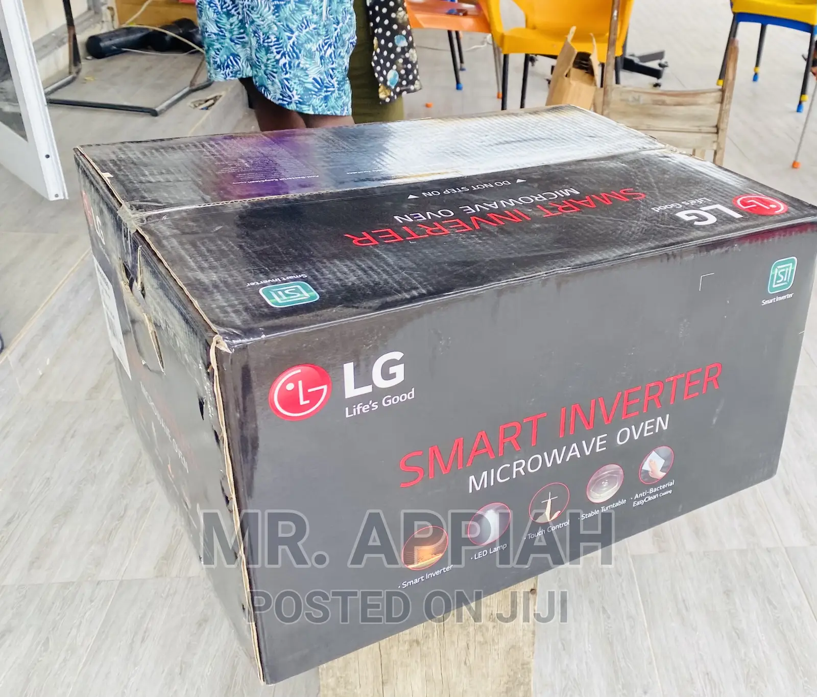 Quality LG MH6535GISW Electric Inverter Built-in Microwave.