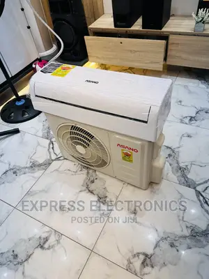Soft Care Airflow Split R410 Gas Asano 1.5hp Ac White