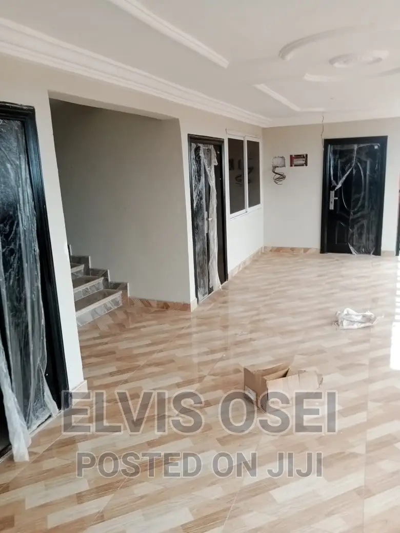 2bdrm Apartment in Broadcasting Inside, Weija for rent