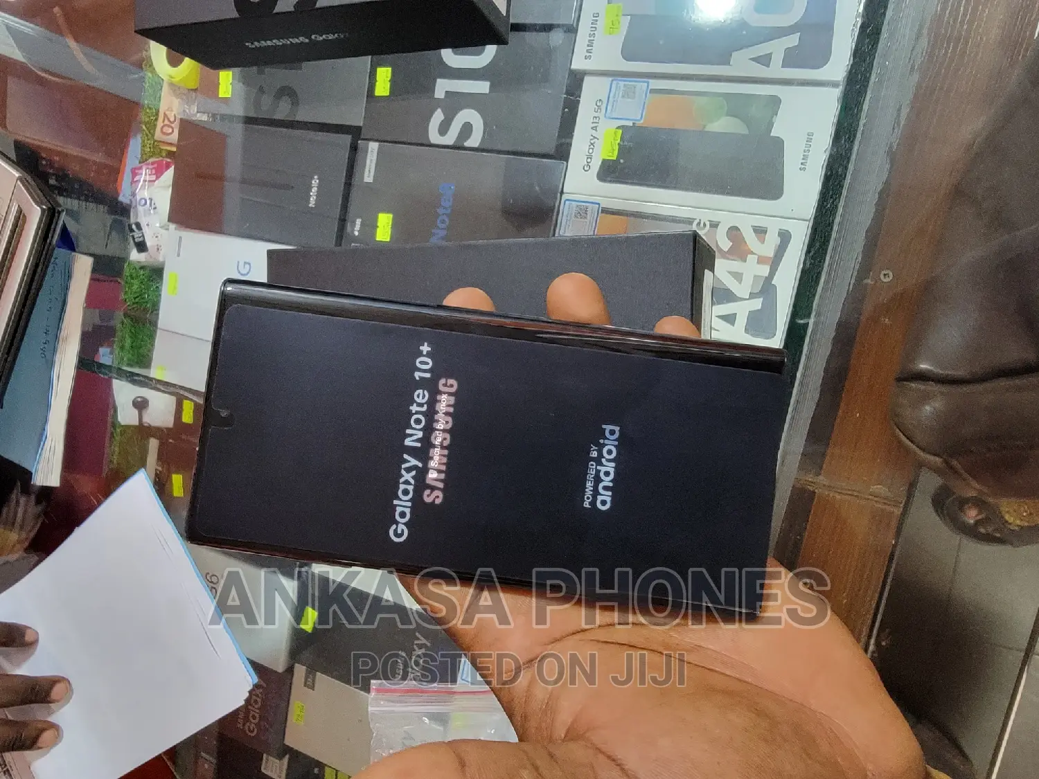 New Samsung Galaxy S10 128 GB Black