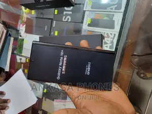 New Samsung Galaxy S10 128 GB Black