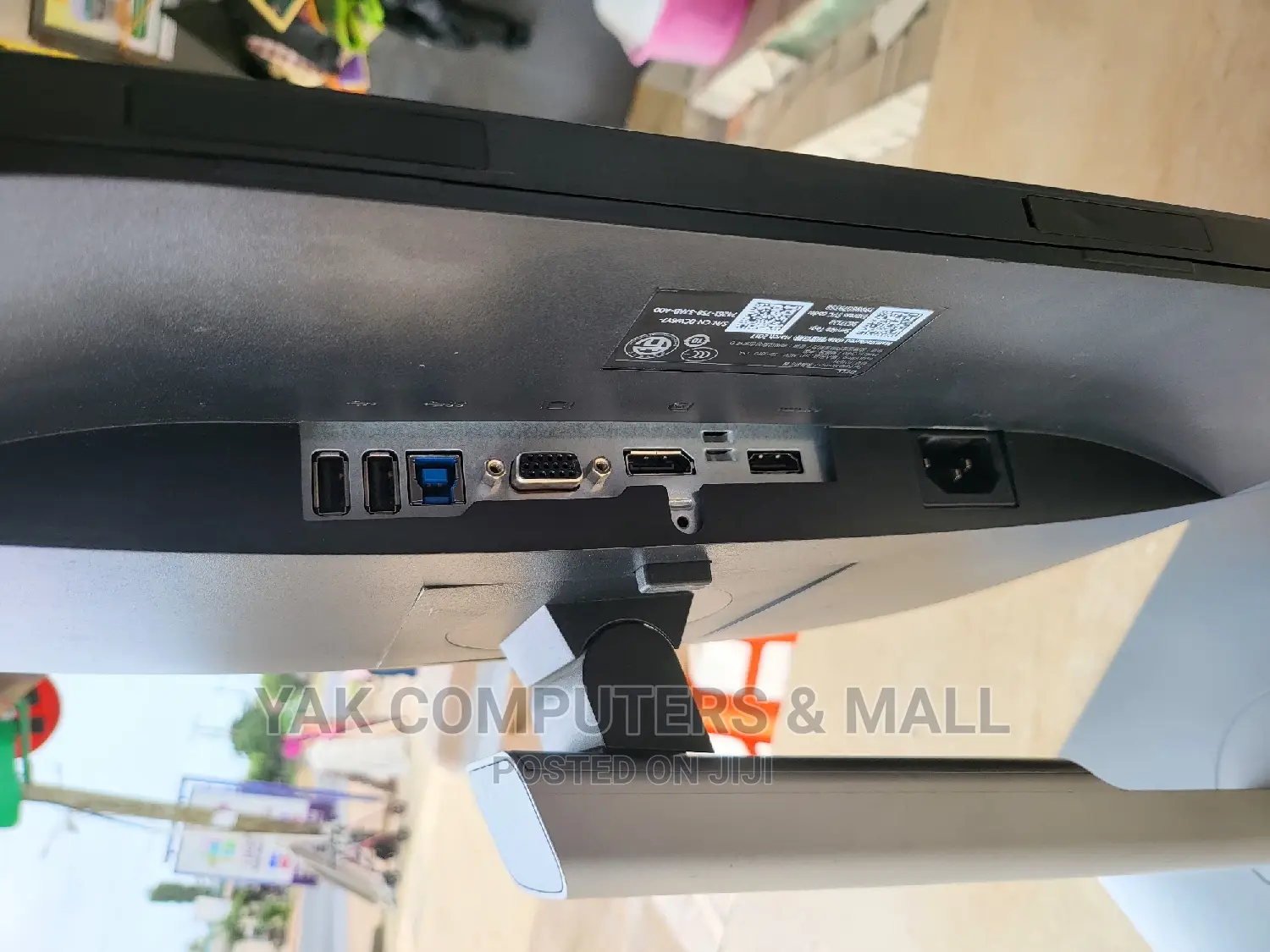 24inch Dell Monitor With Hdmi,Vga,And Audio Port