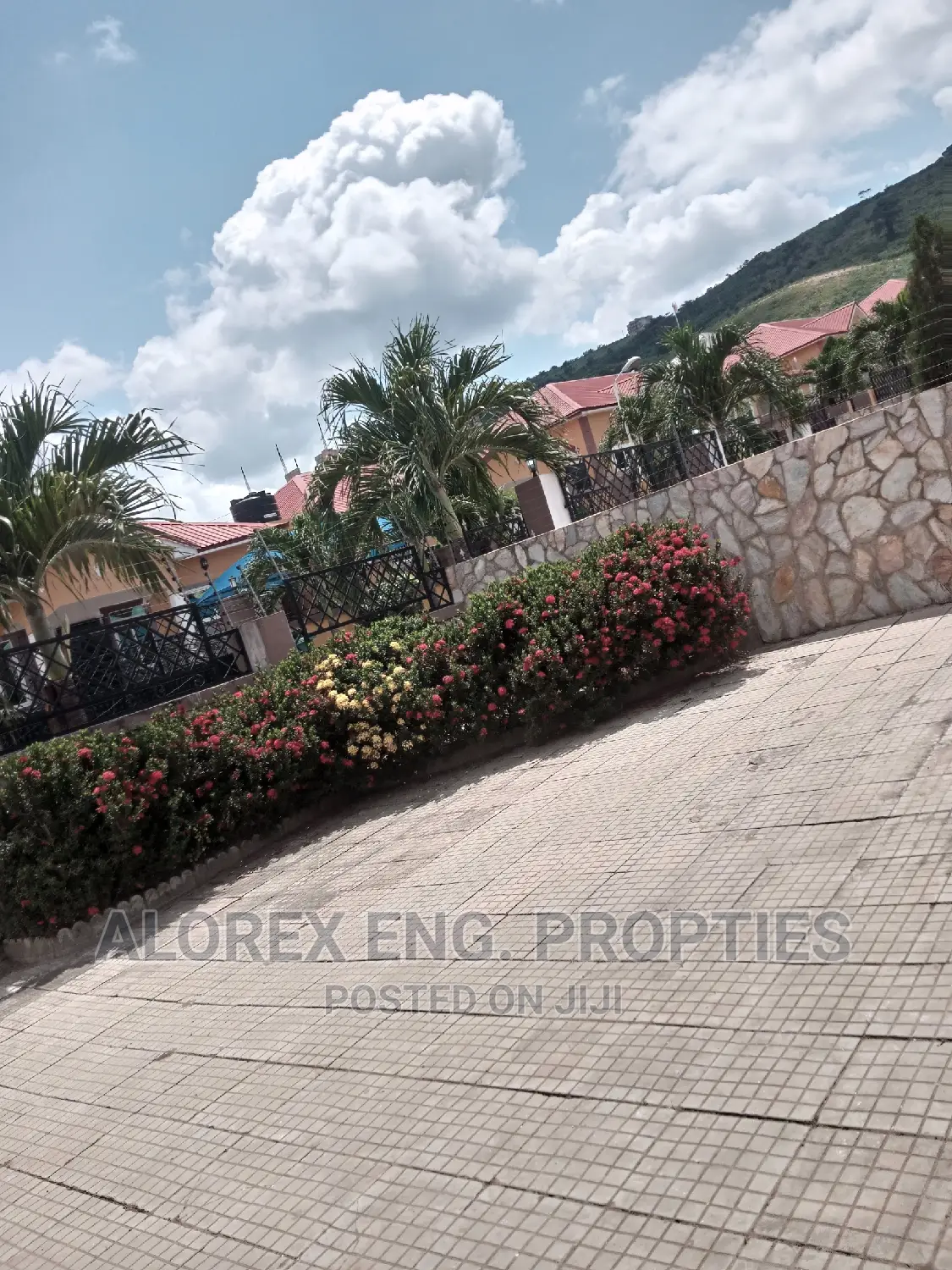 2bdrm House in Special Ice, Oyarifa for rent