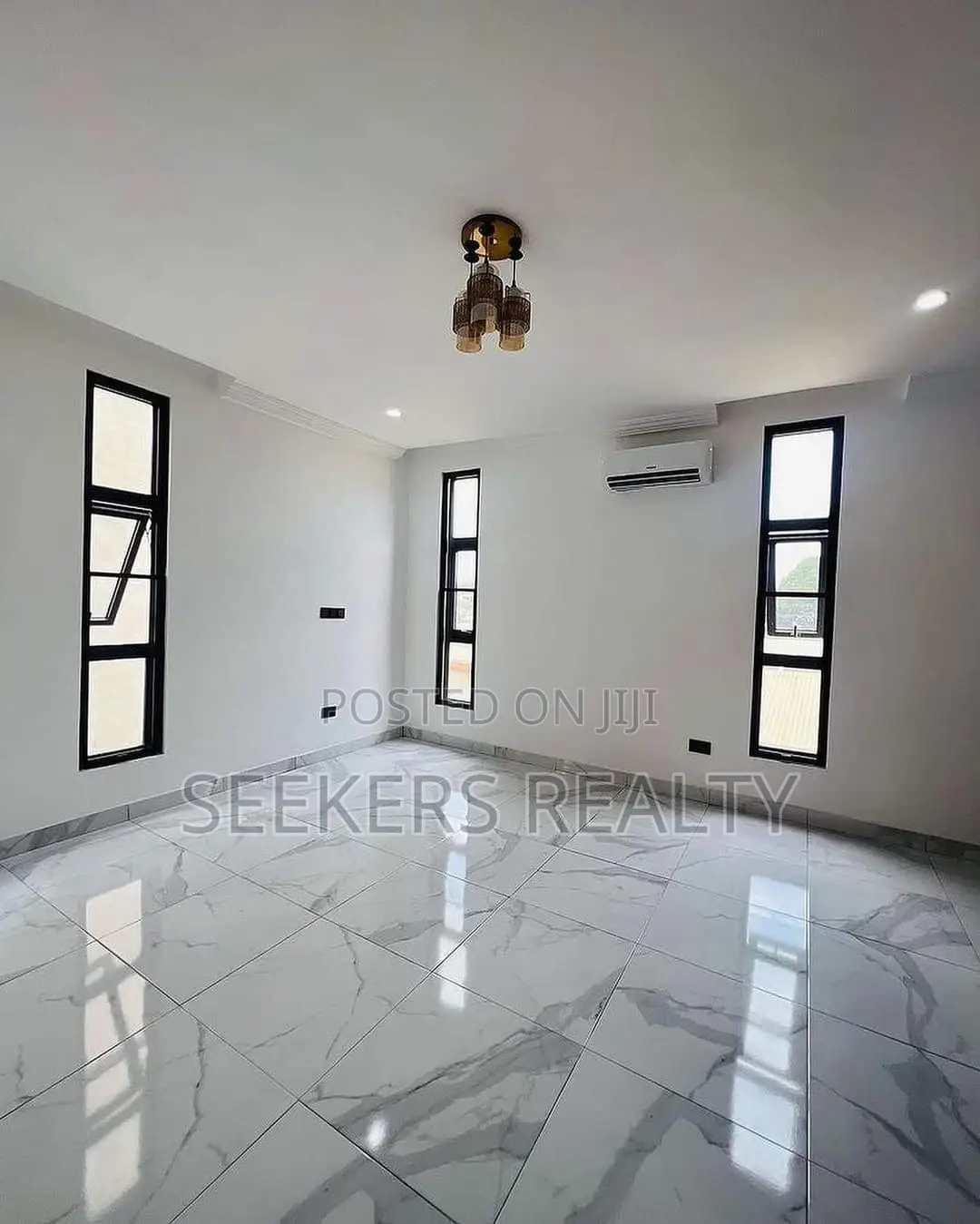 5bdrm House in Seekers Realty, East Legon for sale