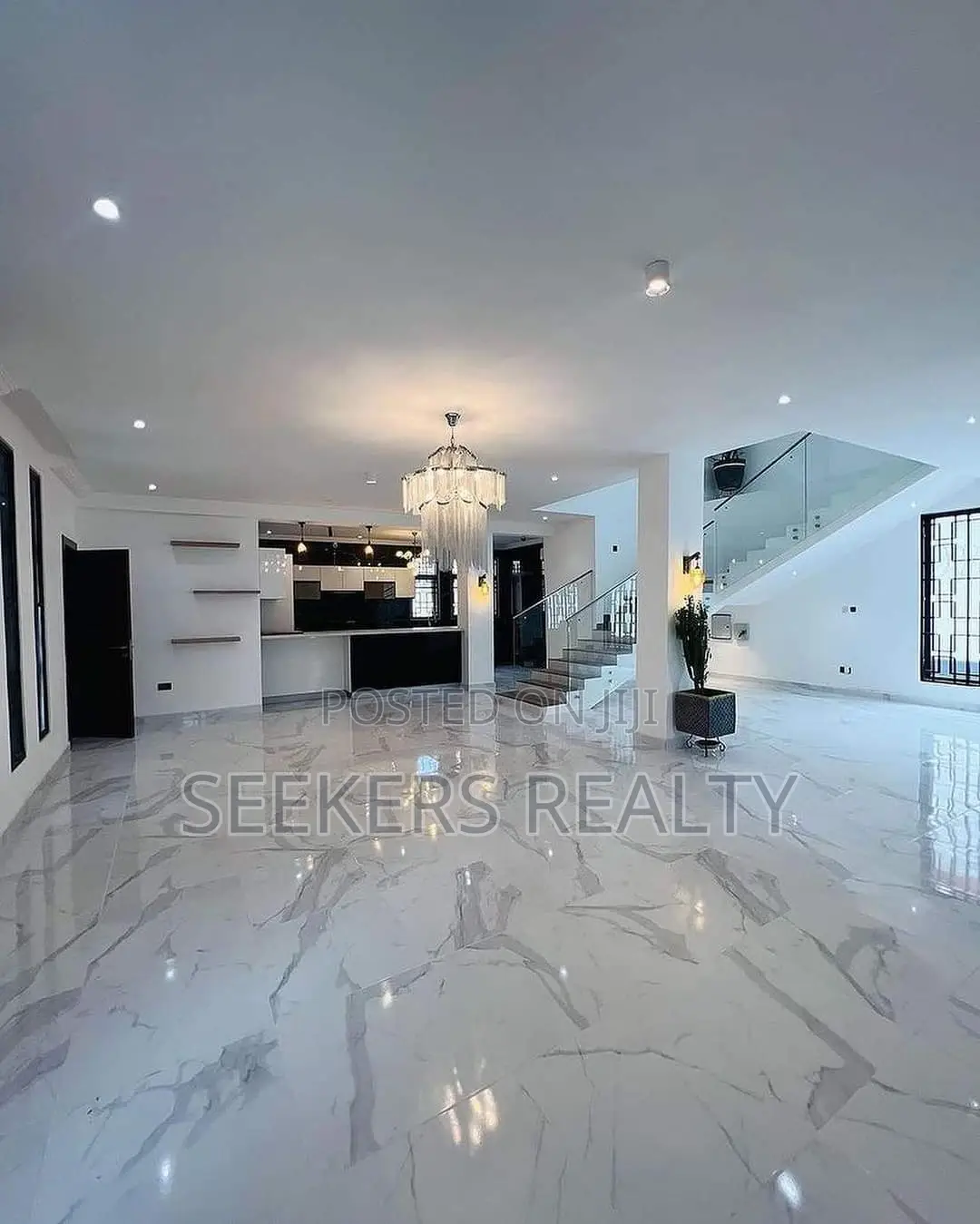 5bdrm House in Seekers Realty, East Legon for sale