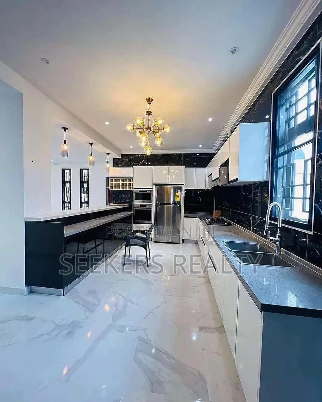 5bdrm House in Seekers Realty, East Legon for sale