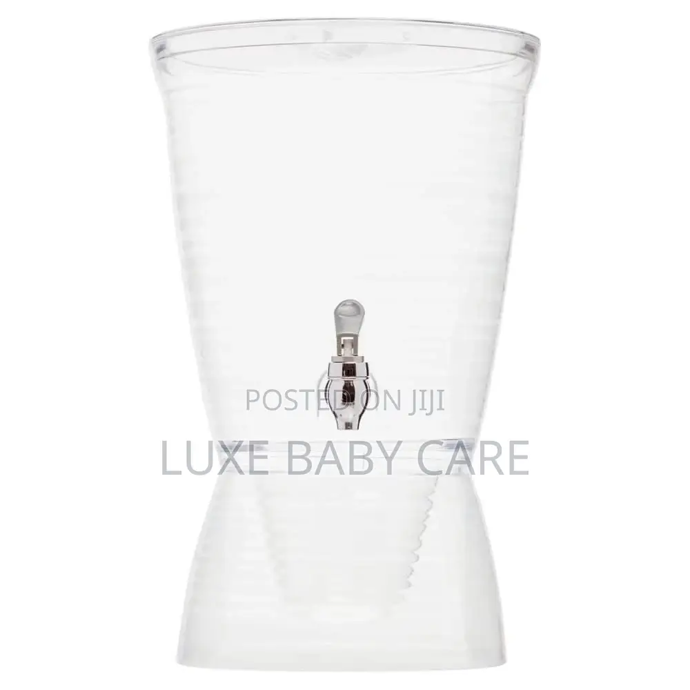 Beverage Dispenser With Locking Base
