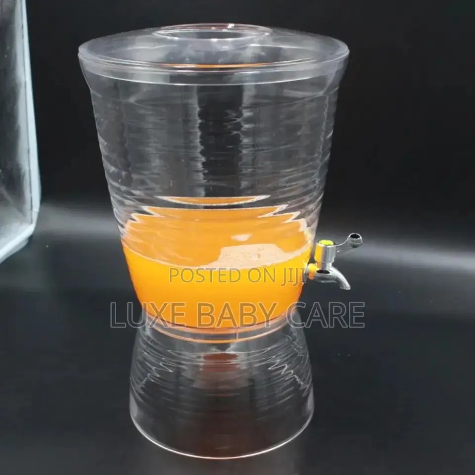 Beverage Dispenser With Locking Base