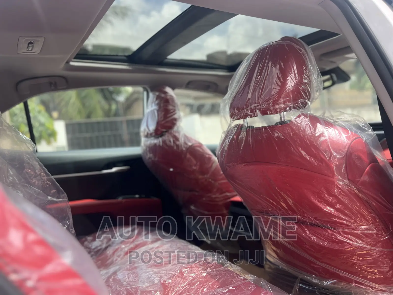 Toyota Camry XSE (2.5L 4cyl 8A) 2019 White
