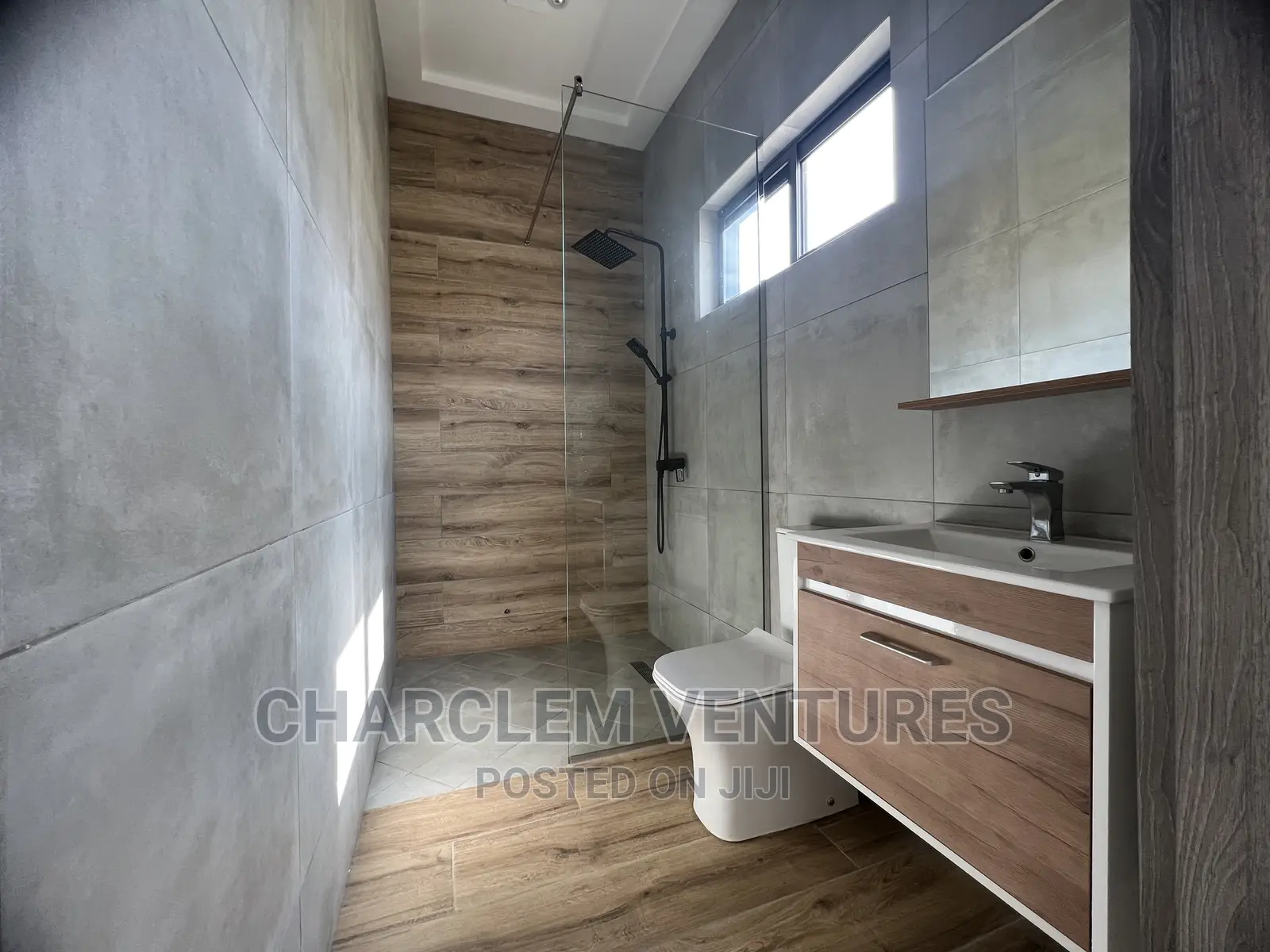4bdrm House in Charclem Ventures, East Legon for sale