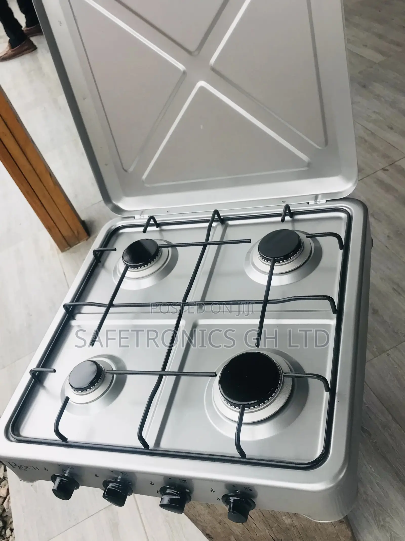 Neatly Sealed Tabletop Roch Available Cooker 4 Gas