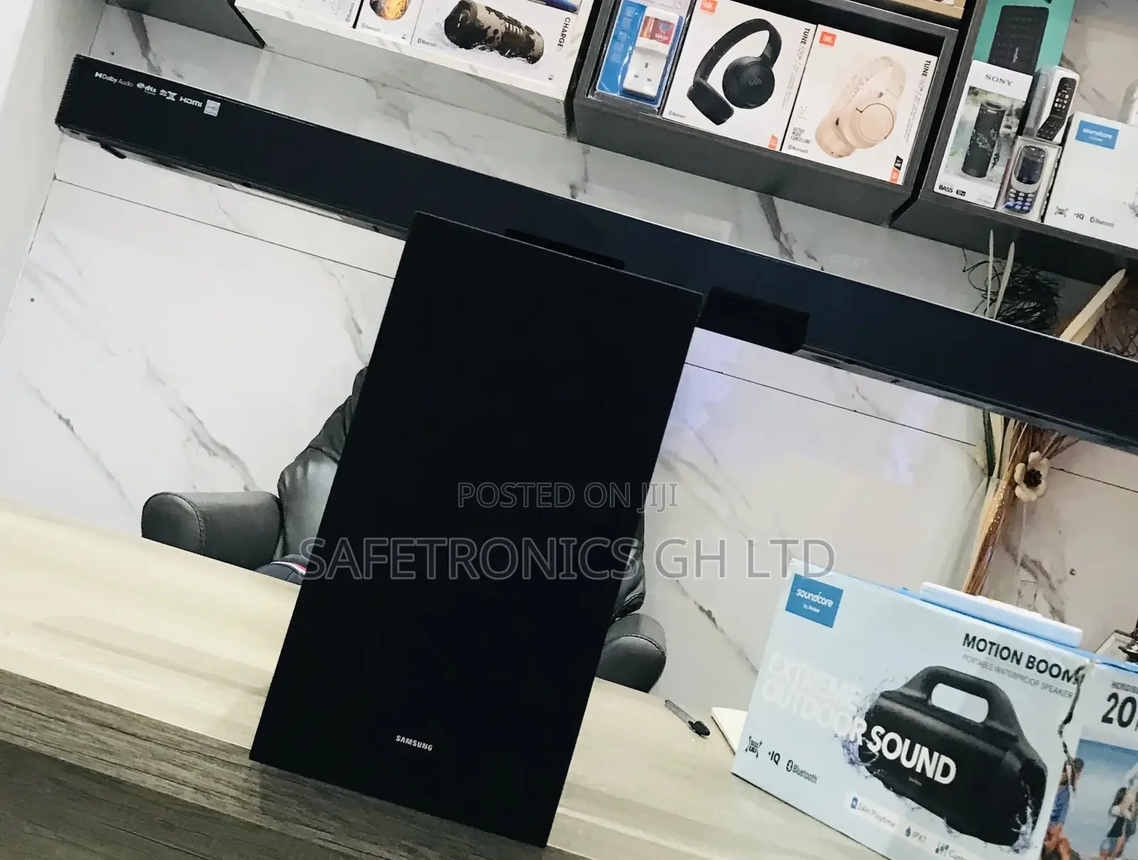 A450 Samsung Bluetooth Wireless Soundbar Available