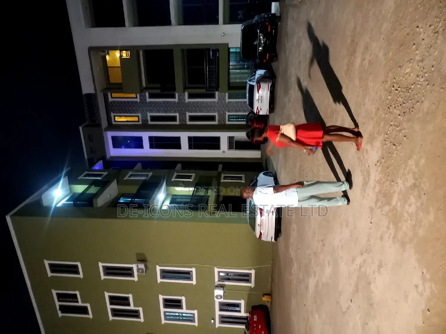 2bdrm Duplex in De-Icons Real Estate, Kasoa for rent