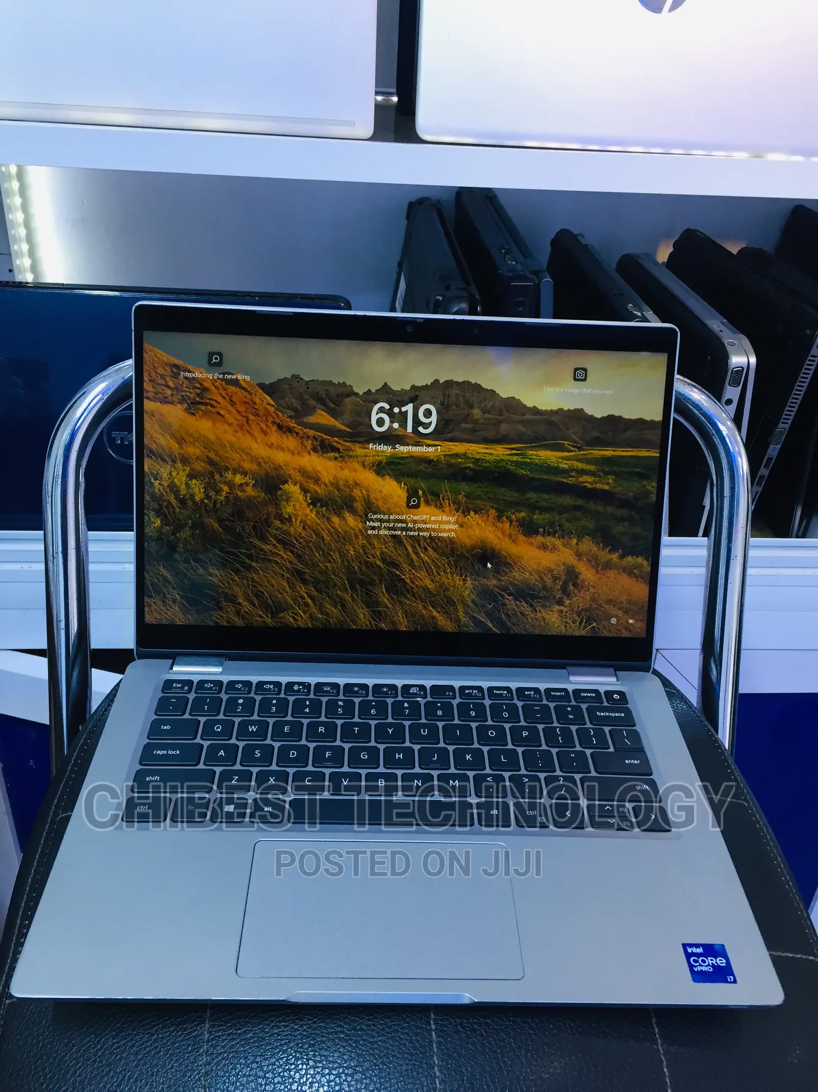 Laptop Dell Latitude 5320 8GB Intel Core I7 SSD 512GB