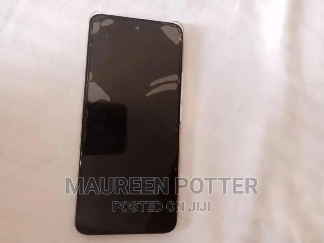 Infinix Hot 12 play 128 GB Gray