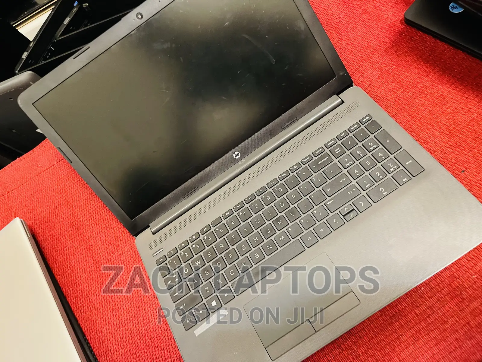 Laptop HP 16GB AMD Ryzen 3 HDD+SSD 256GB