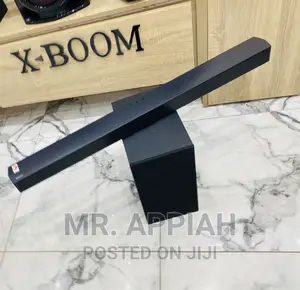Sealed Samsung Basic Black Sound Bar System(Hw-Q700a).