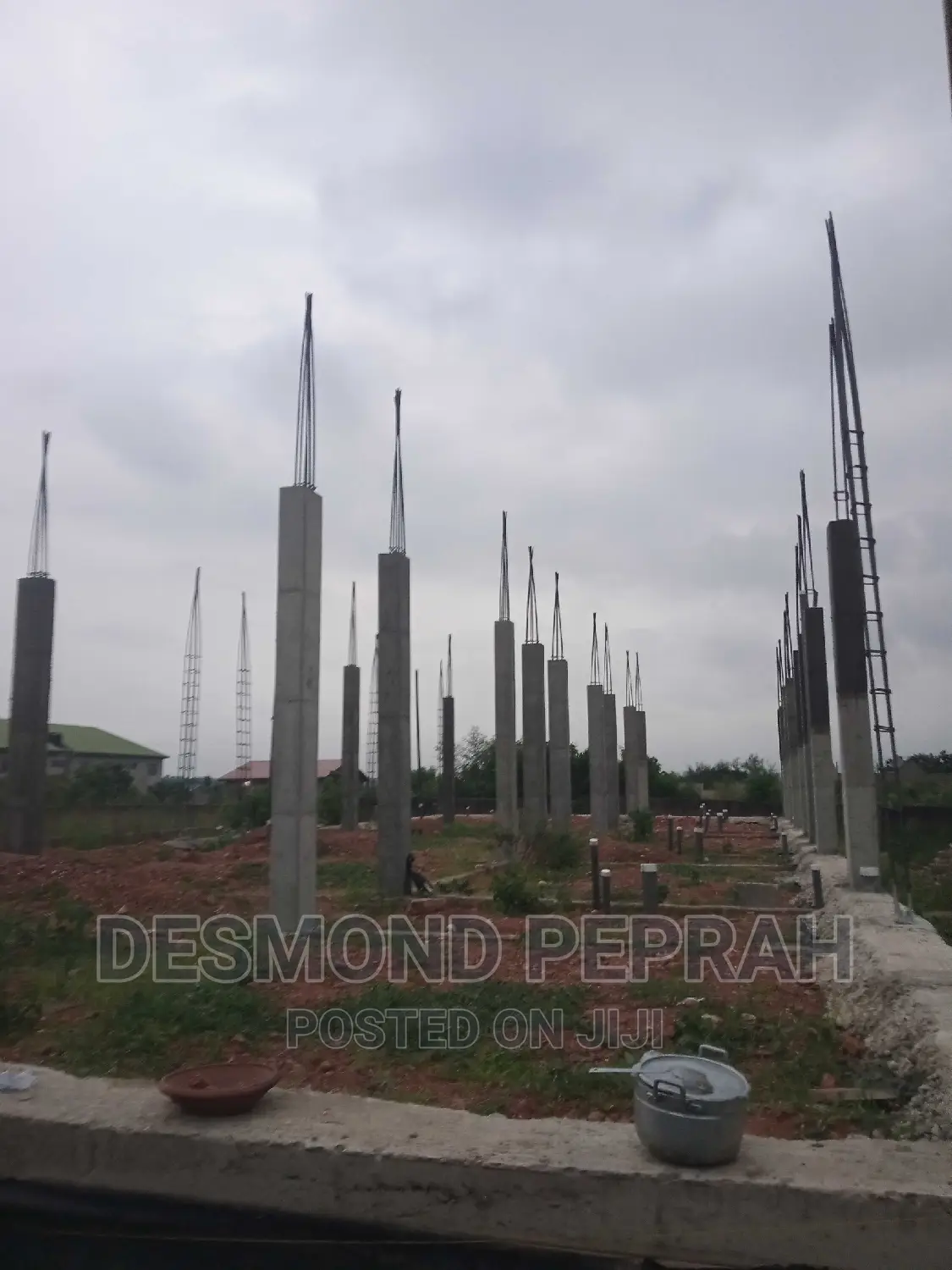 Plastic Molden Pillars