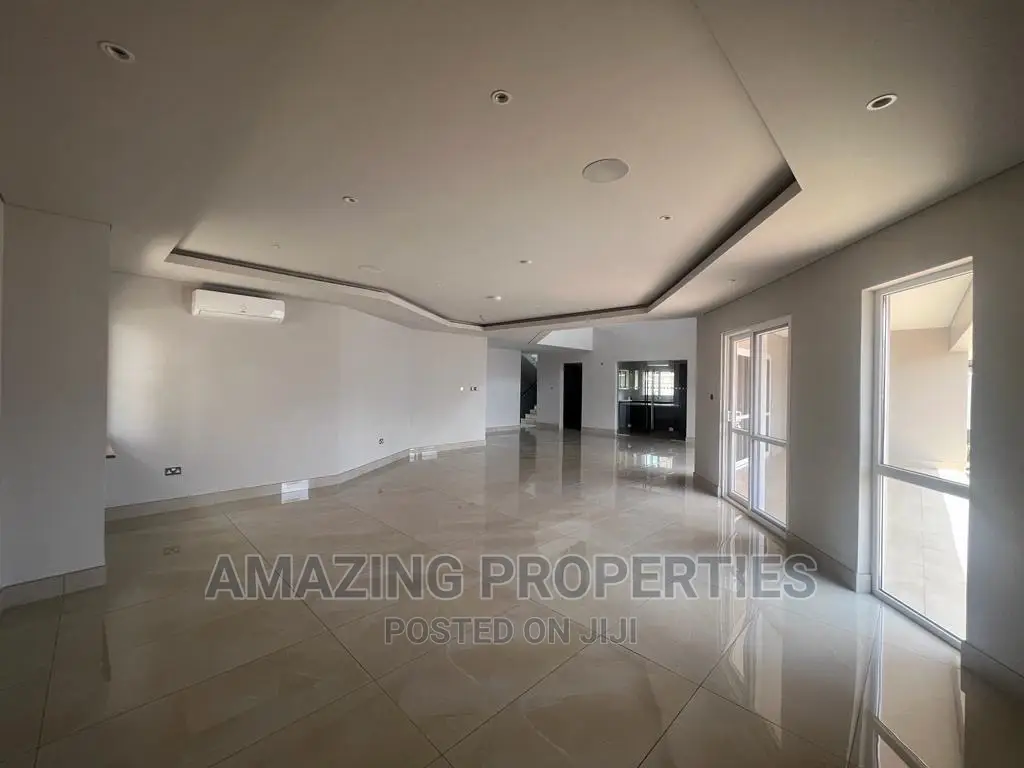 4bdrm House in Chain Homes, Airport Residential Area for rent