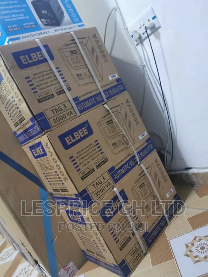 Heavy Built-Digital 3000w Stabilizer