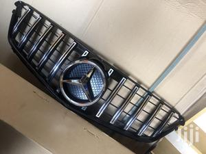 Mercedes Benz C250 C300 Grill/Shells 2011-2014