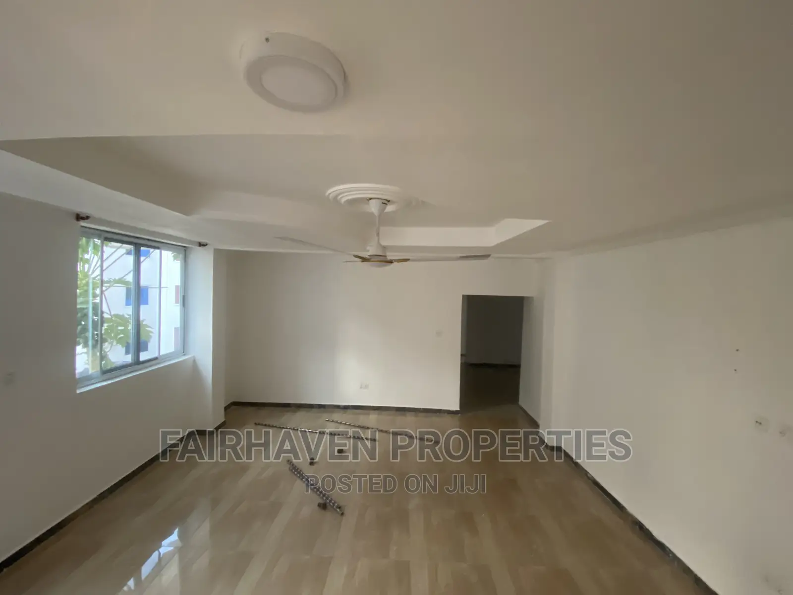 3bdrm Apartment in Tseaddo, Airport Residential Area for rent