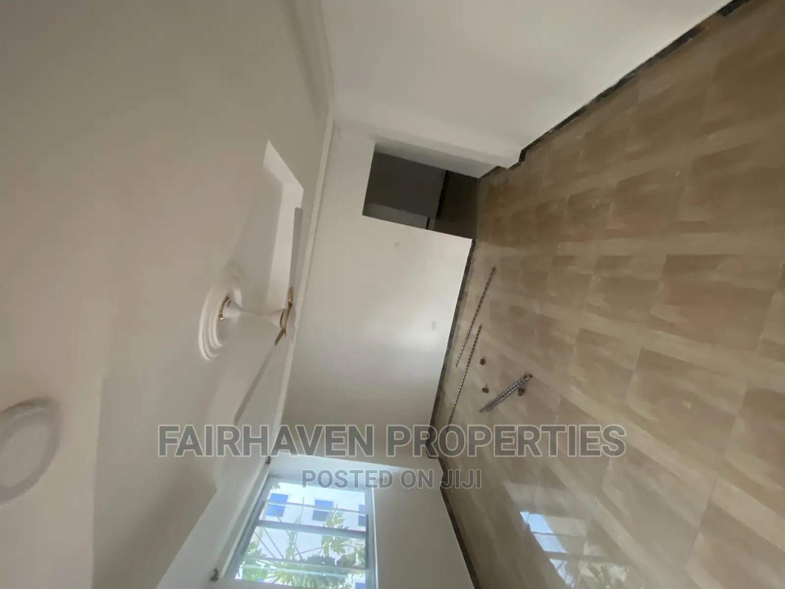 3bdrm Apartment in Tseaddo, Airport Residential Area for rent