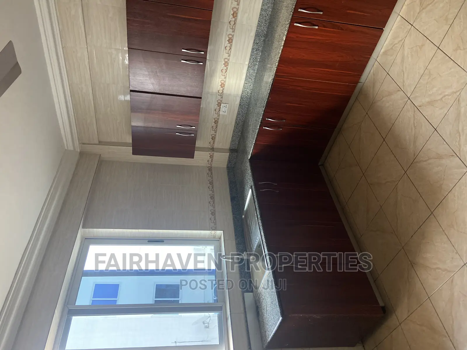 3bdrm Apartment in Tseaddo, Airport Residential Area for rent