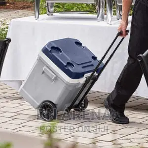 Igloo 62quatres Roller Ice Chest
